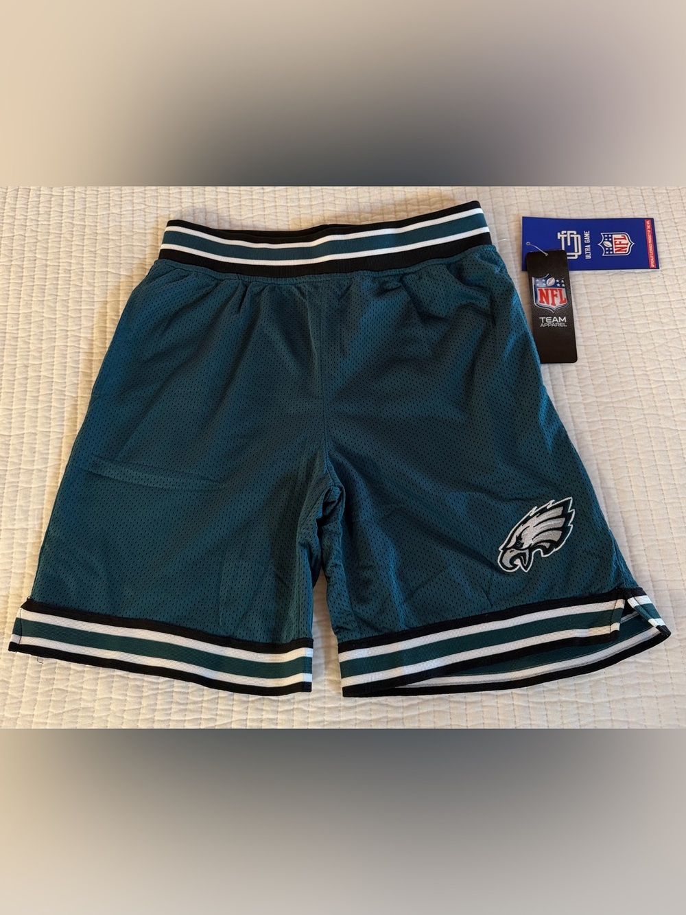 Kids NFL Philadelphia Eagles basketball style lined Shorts - NWT!